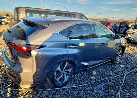 2018 Lexus Nx 300 Base z USA, uszkodzony, nr VIN JTJBARBZ2J2150135